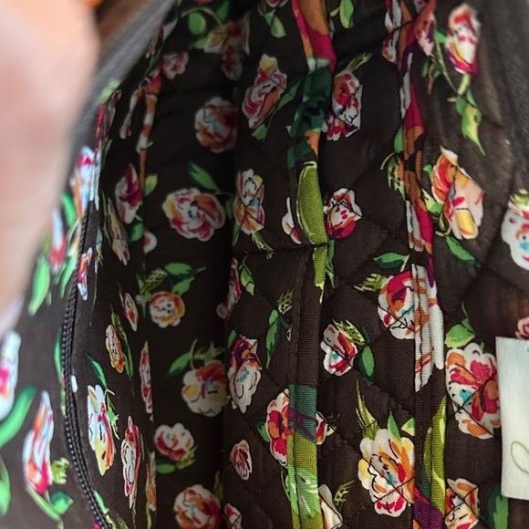 NWT Vera Bradley English Rose pattern Shoulder Bag - Picture 13 of 13